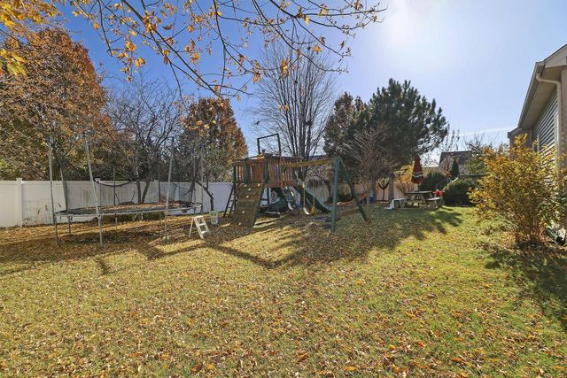 6001 94th COURT, Kenosha, WI 53142