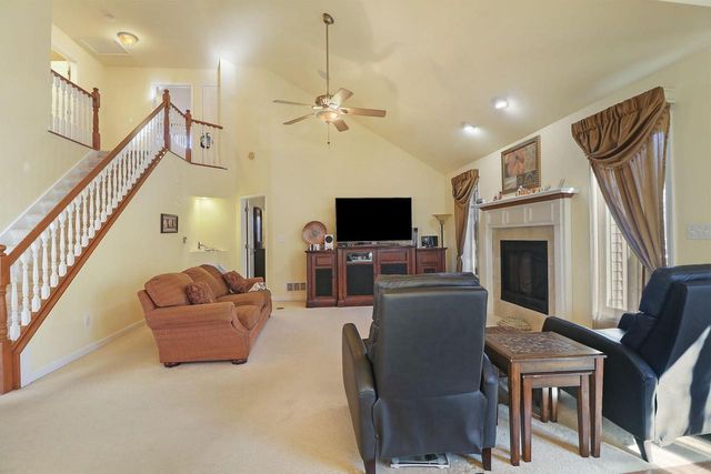 6001 94th COURT, Kenosha, WI 53142