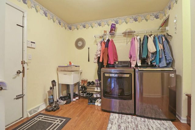 6001 94th COURT, Kenosha, WI 53142
