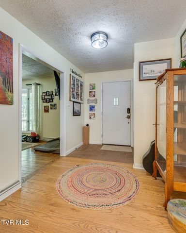 341 Clark Road, Bristol, TN 37620