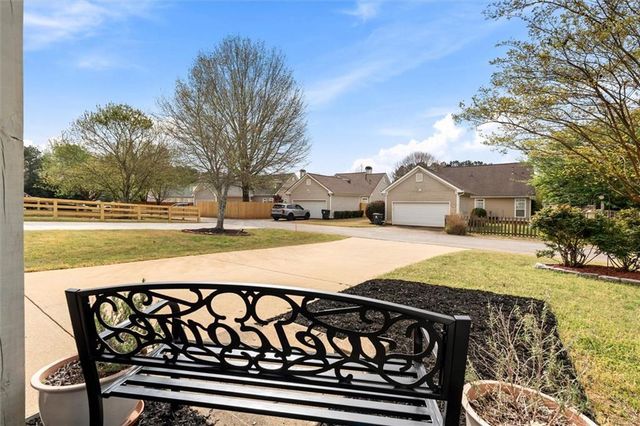 2706 Mariner Way, Villa Rica, GA 30180