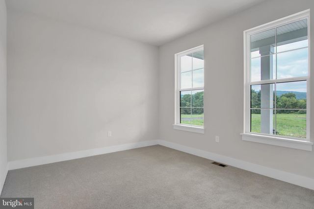 259 BREECHES RUN, Boiling Springs, PA 17007