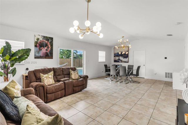 15105 SW 305th Terrace, Homestead, FL 33033