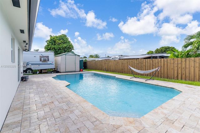 15105 SW 305th Terrace, Homestead, FL 33033
