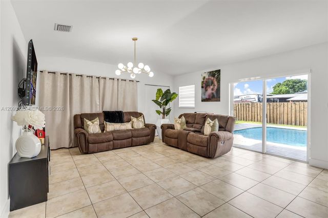 15105 SW 305th Terrace, Homestead, FL 33033