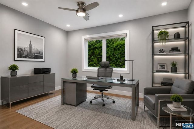 506 Undercliff Avenue, Edgewater, NJ 07020