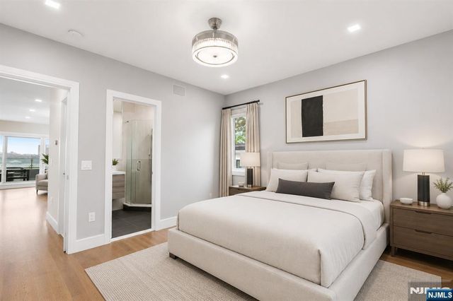 506 Undercliff Avenue, Edgewater, NJ 07020
