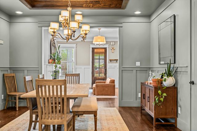 1030 Burchwood Ave, Nashville, TN 37216