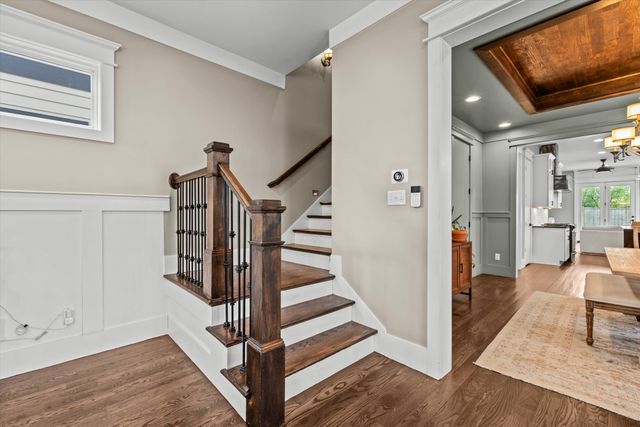 1030 Burchwood Ave, Nashville, TN 37216