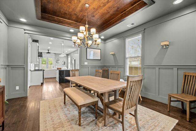 1030 Burchwood Ave, Nashville, TN 37216