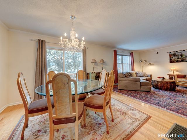 962 South Main Street APT 17, Southington, CT 06479