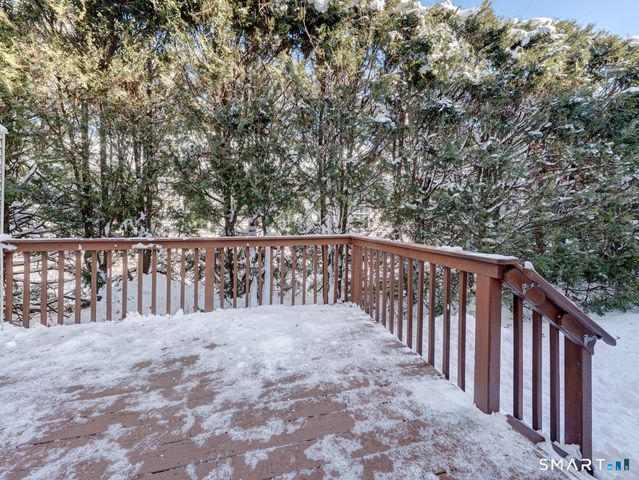 962 South Main Street APT 17, Southington, CT 06479