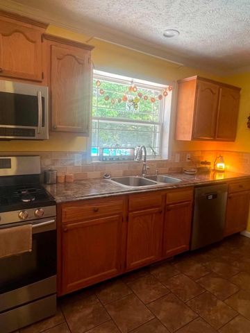 419 Friendship Lane, Delano, TN 37325
