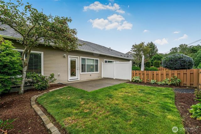 904 72nd St SE, Auburn, WA 98092