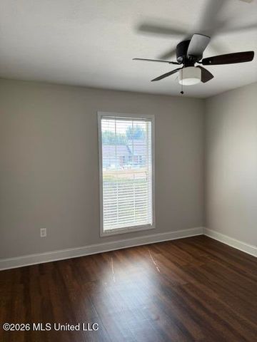 624 Oak Ridge Way, Pearl, MS 39208