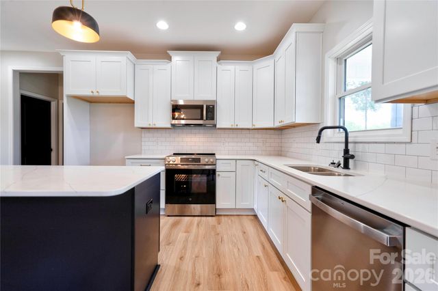 1168 Granite Drive, Shelby, NC 28152