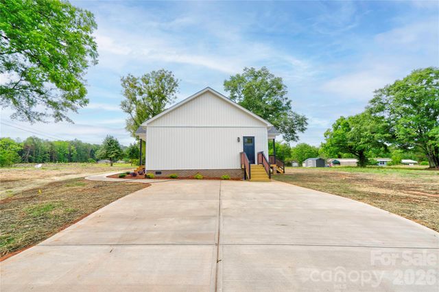 1168 Granite Drive, Shelby, NC 28152
