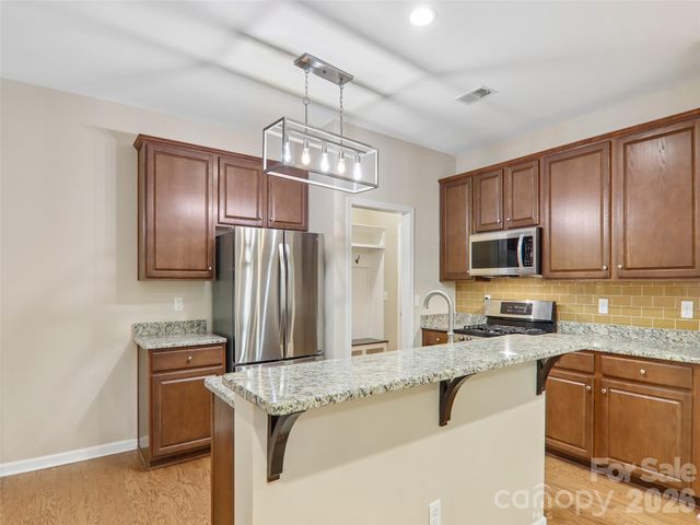 11 Eagle Pointe Way, Flat Rock, NC 28731