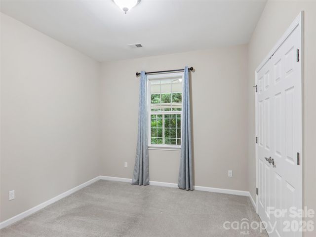 11 Eagle Pointe Way, Flat Rock, NC 28731