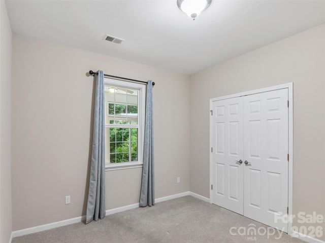 11 Eagle Pointe Way, Flat Rock, NC 28731
