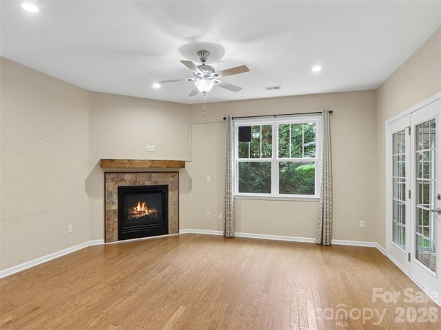 11 Eagle Pointe Way, Flat Rock, NC 28731