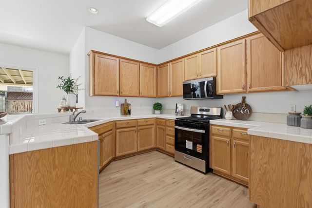 2060 Nebela Dr, Atwater, CA 95301