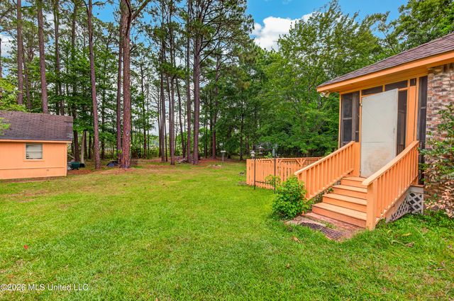 4925 Forestwood Drive, Gautier, MS 39553