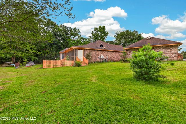 4925 Forestwood Drive, Gautier, MS 39553