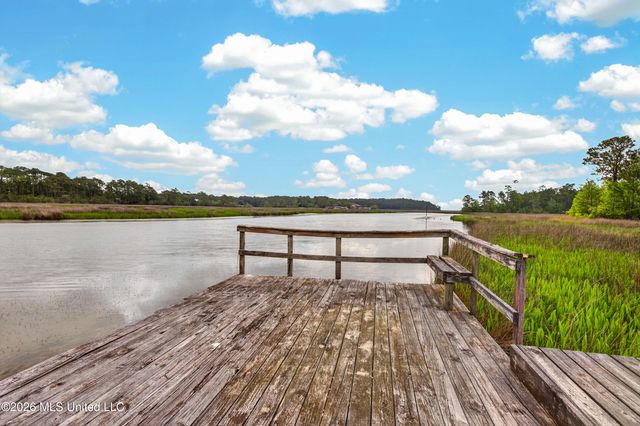 4925 Forestwood Drive, Gautier, MS 39553