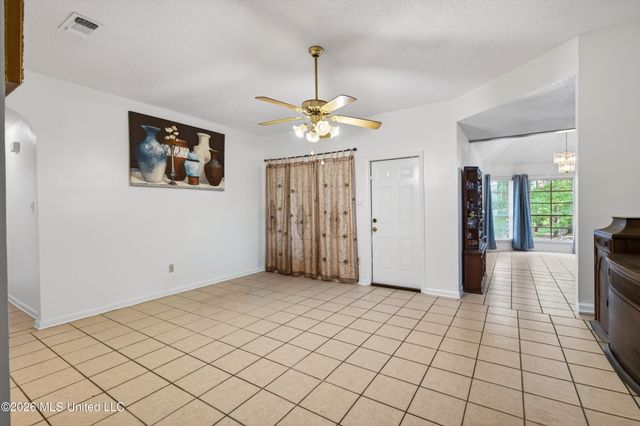 4925 Forestwood Drive, Gautier, MS 39553