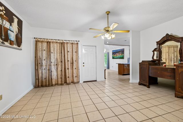 4925 Forestwood Drive, Gautier, MS 39553