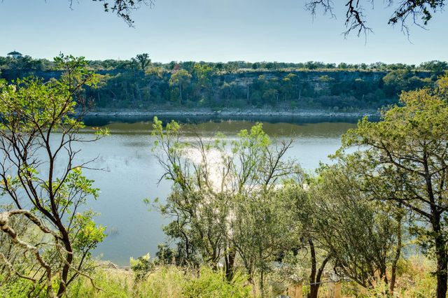 23601 Old Ferry RD 20, Spicewood, TX 78669