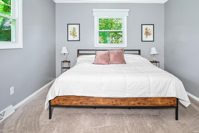 1515 E Dunstan Drive, Bloomington, IN 47401