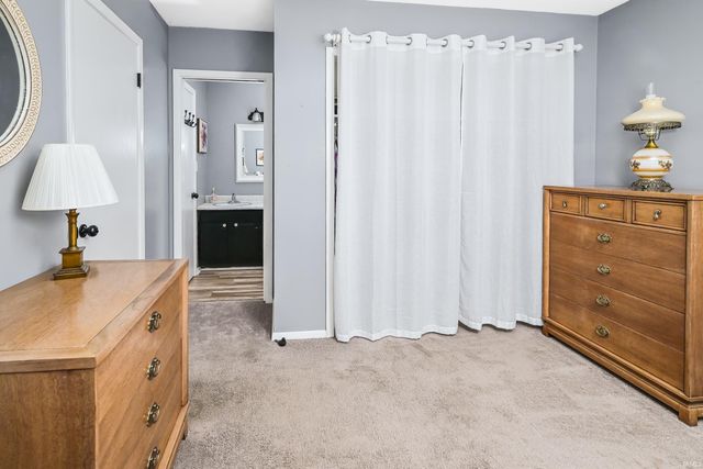 1515 E Dunstan Drive, Bloomington, IN 47401