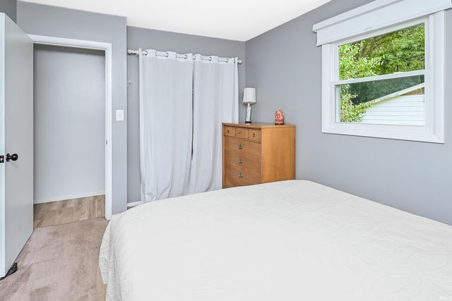 1515 E Dunstan Drive, Bloomington, IN 47401
