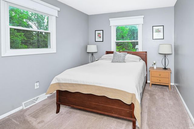 1515 E Dunstan Drive, Bloomington, IN 47401