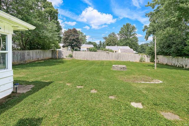 1515 E Dunstan Drive, Bloomington, IN 47401