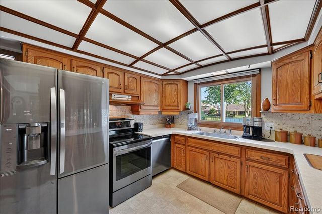 18178 22 Mile Road, Macomb, MI 48044
