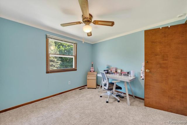 18178 22 Mile Road, Macomb, MI 48044