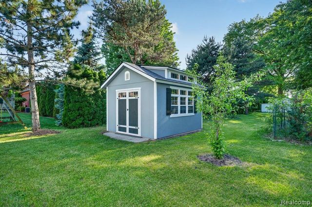 18178 22 Mile Road, Macomb, MI 48044