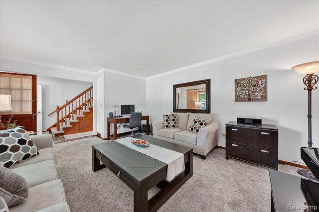 18178 22 Mile Road, Macomb, MI 48044