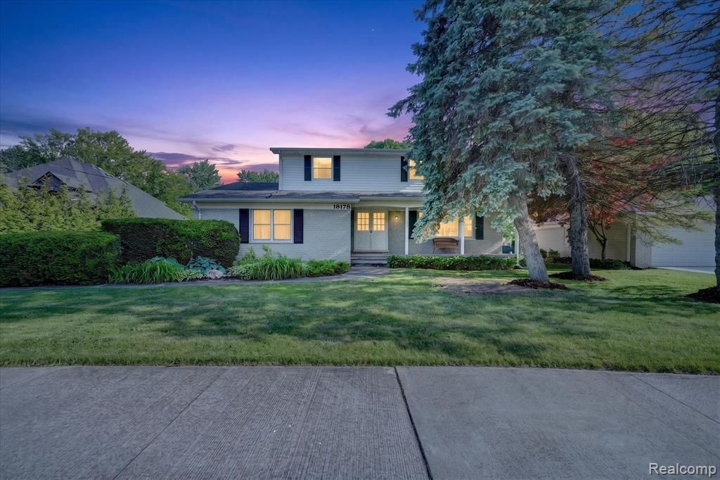 18178 22 Mile Road, Macomb, MI 48044