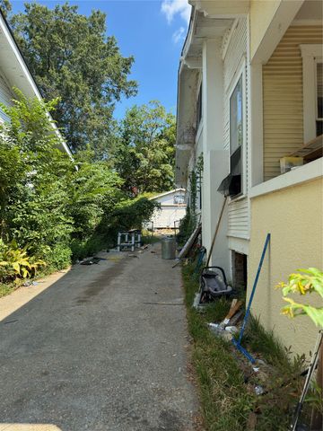 524 Gladstone Boulevard, Shreveport, LA 71104