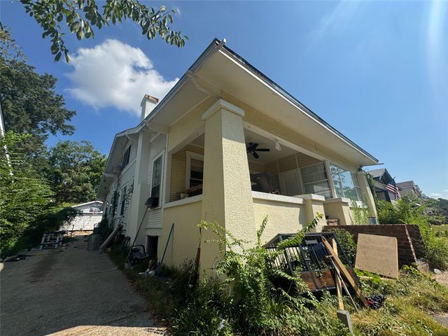 524 Gladstone Boulevard, Shreveport, LA 71104