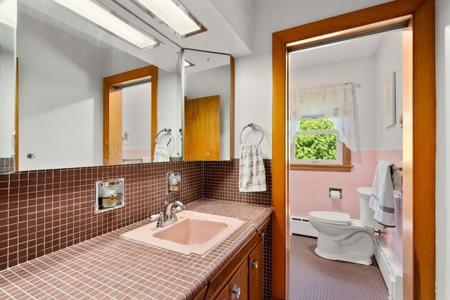 107 Highland St, Milford, MA 01757