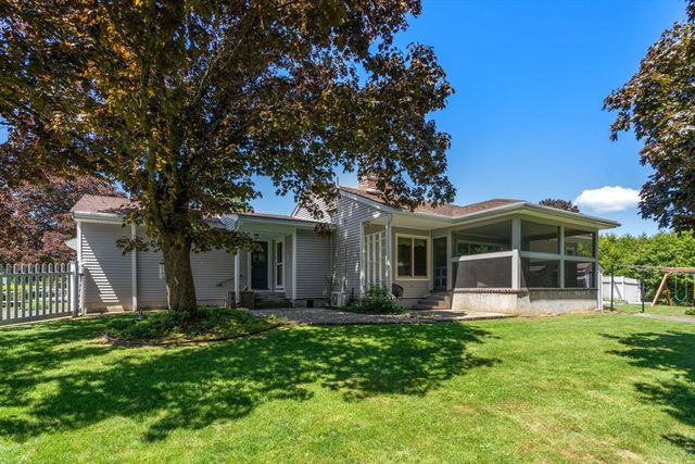 107 Highland St, Milford, MA 01757