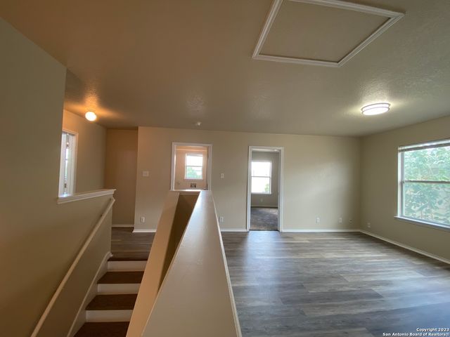 4938 CORIAN SPRINGS DR, San Antonio, TX 78247