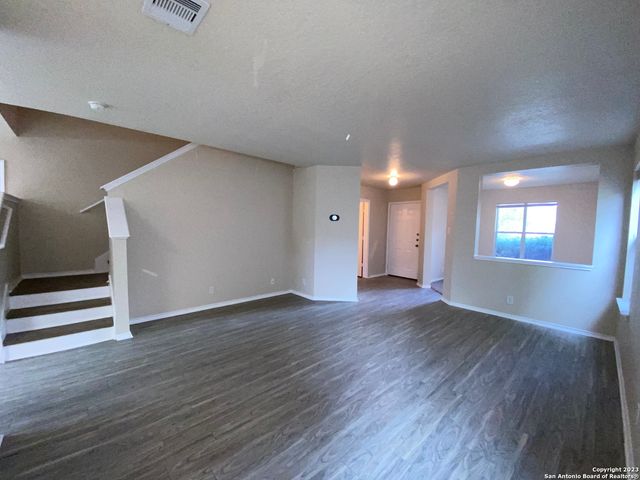 4938 CORIAN SPRINGS DR, San Antonio, TX 78247