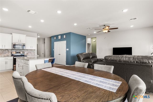 1451 Paddle Creek Lane, Temple, TX 76502