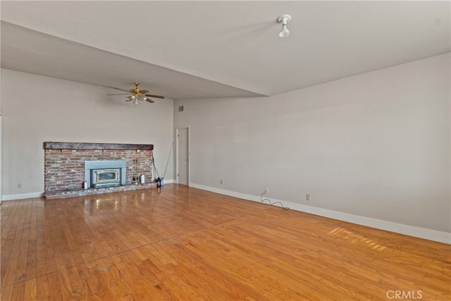 2110 W Avenue M8, Palmdale, CA 93551